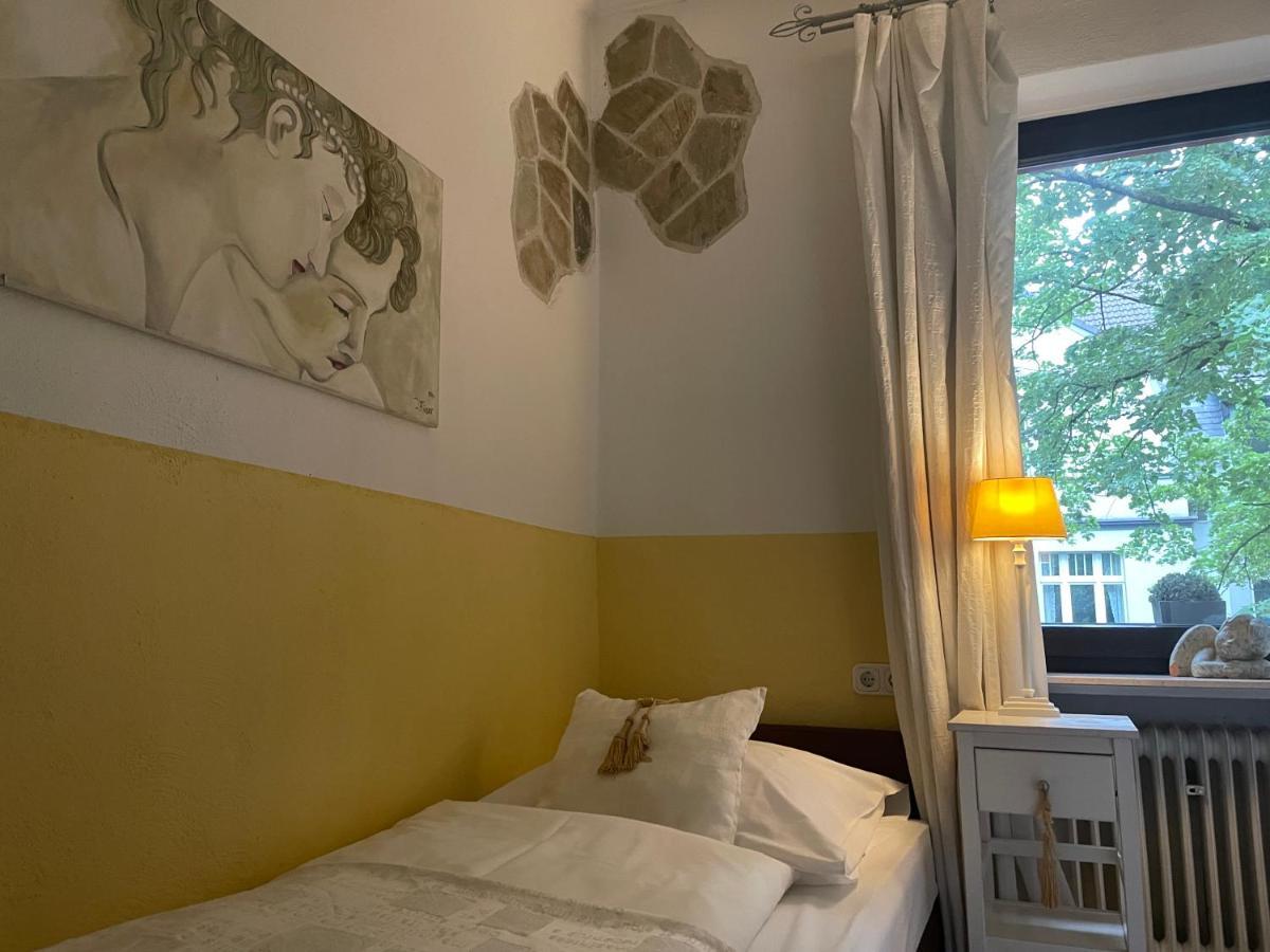 Hotel Am Volksgarten Dusseldorf Ngoại thất bức ảnh