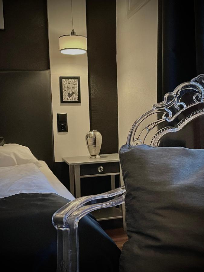 Hotel Am Volksgarten Dusseldorf Ngoại thất bức ảnh