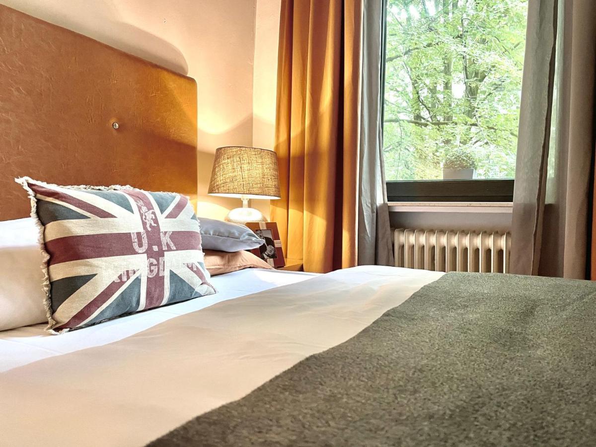 Hotel Am Volksgarten Dusseldorf Ngoại thất bức ảnh