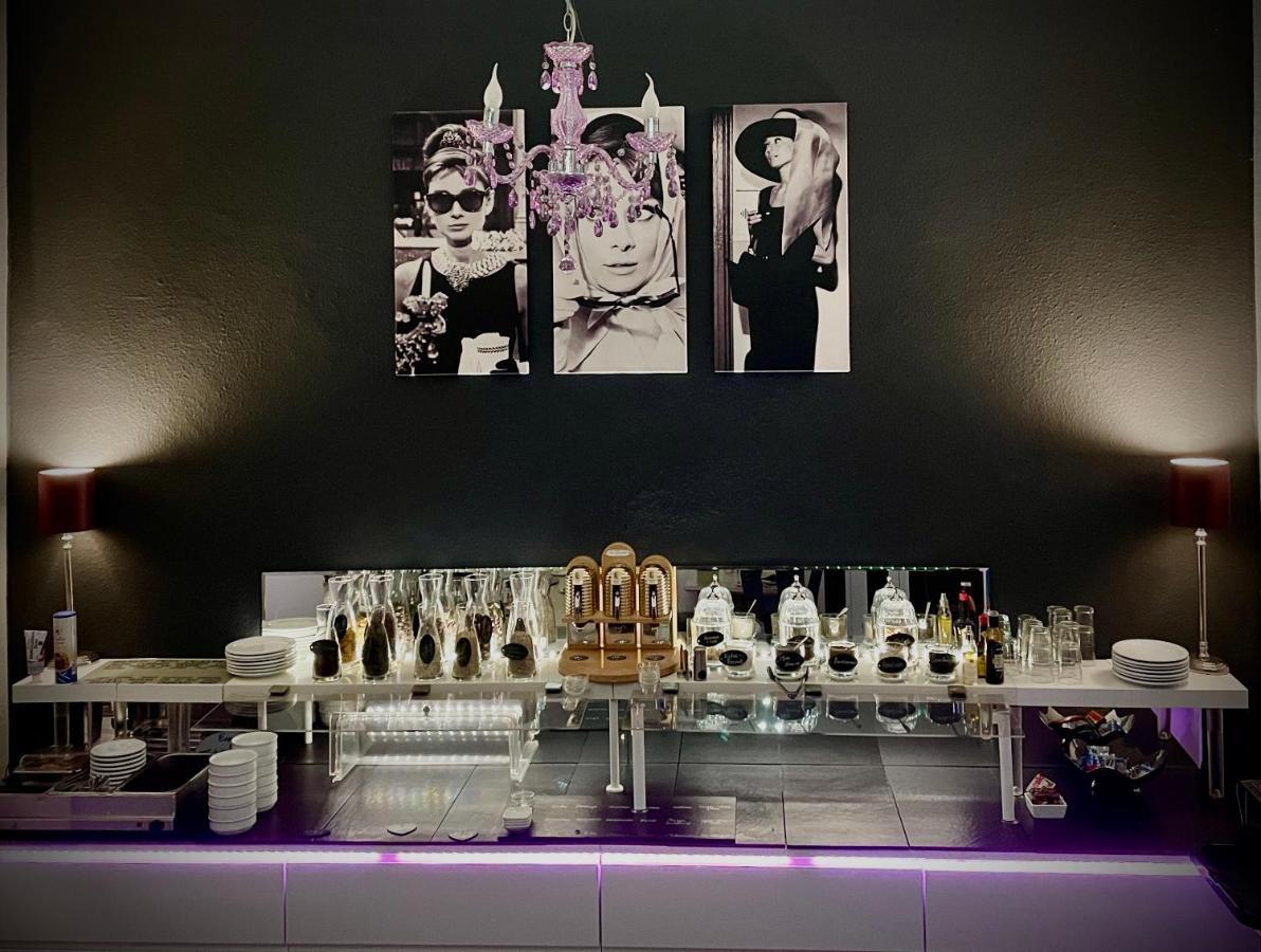 Hotel Am Volksgarten Dusseldorf Ngoại thất bức ảnh